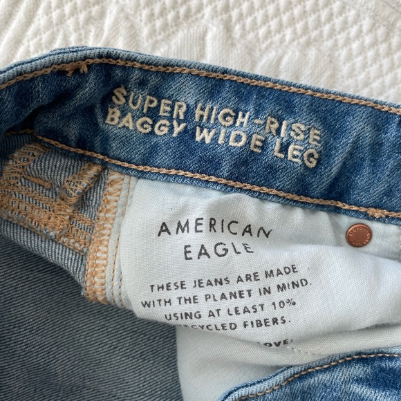 AE Dreamy Drape Stretch Super High Rise Baggy Wide-Leg Medium Bright Indigo 000 - Picture 9 of 16